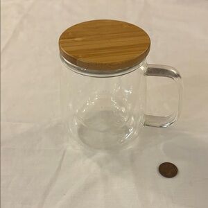 Clear Glass Tea Cup with Bamboo Steeping  Lid